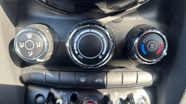 MINI Hatchback 1.5 Cooper Sport 3dr Petrol Hatchback